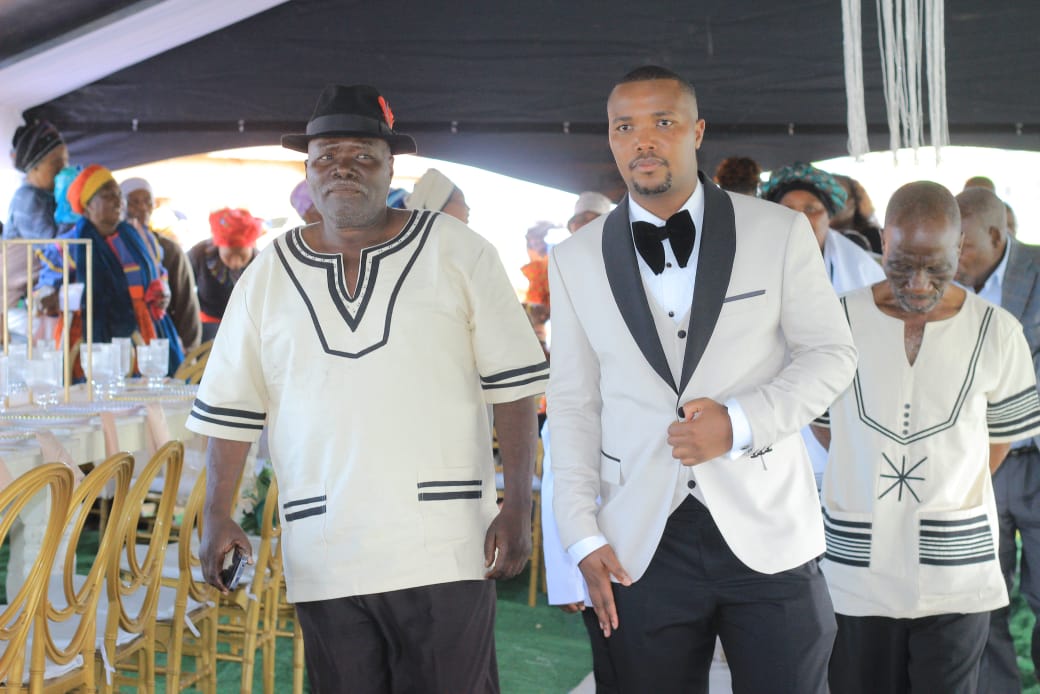 Groomsmen & Party image 5